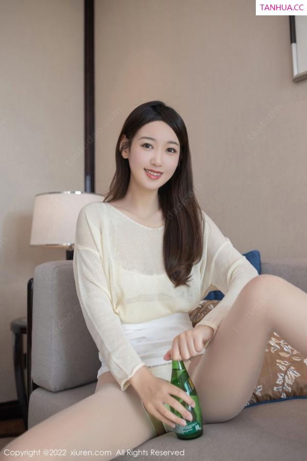 唐安琪  [XiuRen]高清写真图 2022.04.18 No.4884 唐安琪第18张图片